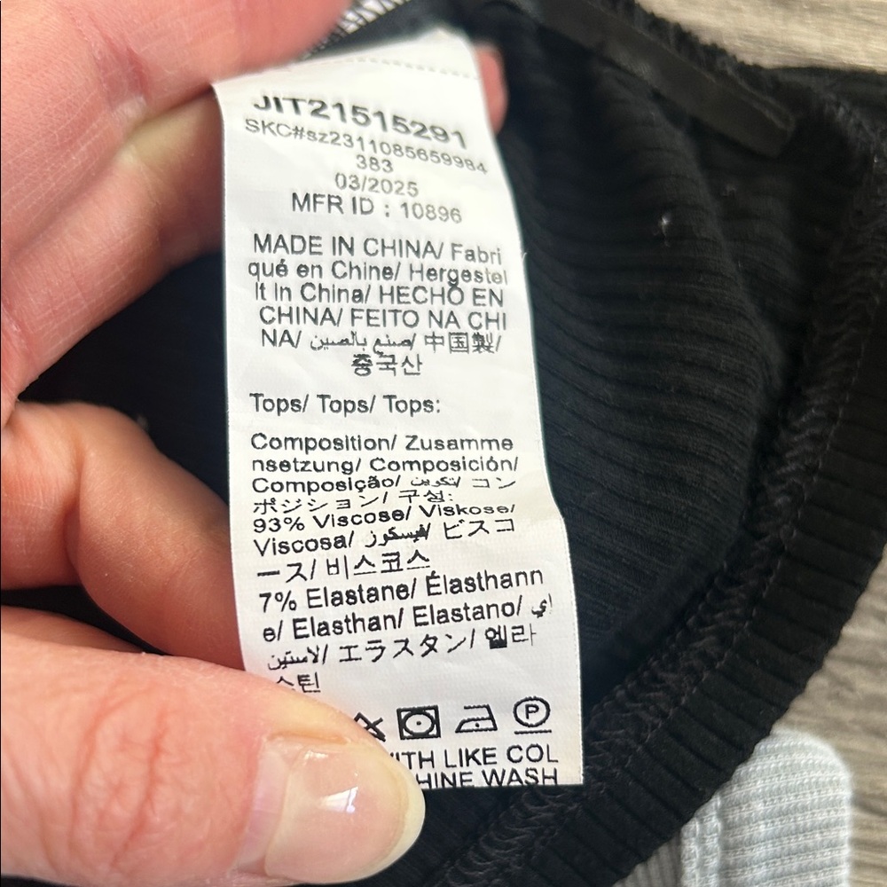 SHEIN Ribbed Tank Top Trio - Picture 7 of 8